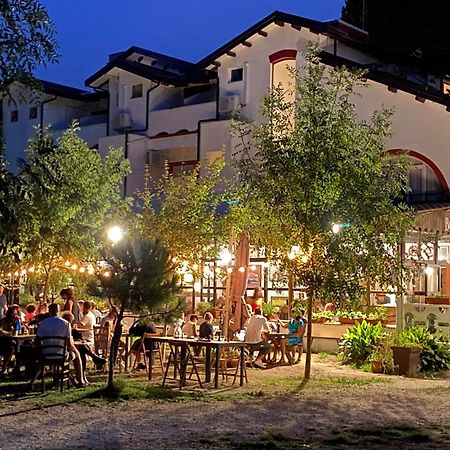 La Villa Cervia Exterior foto